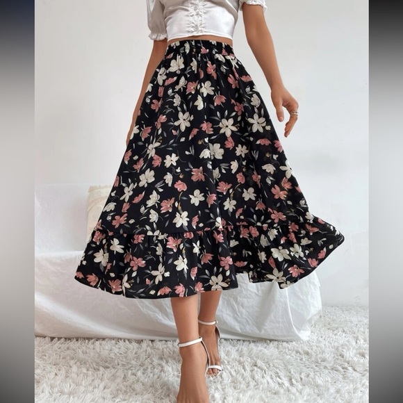 Floral Midi Skirt Ruffle Hem M - Picture 5 of 6